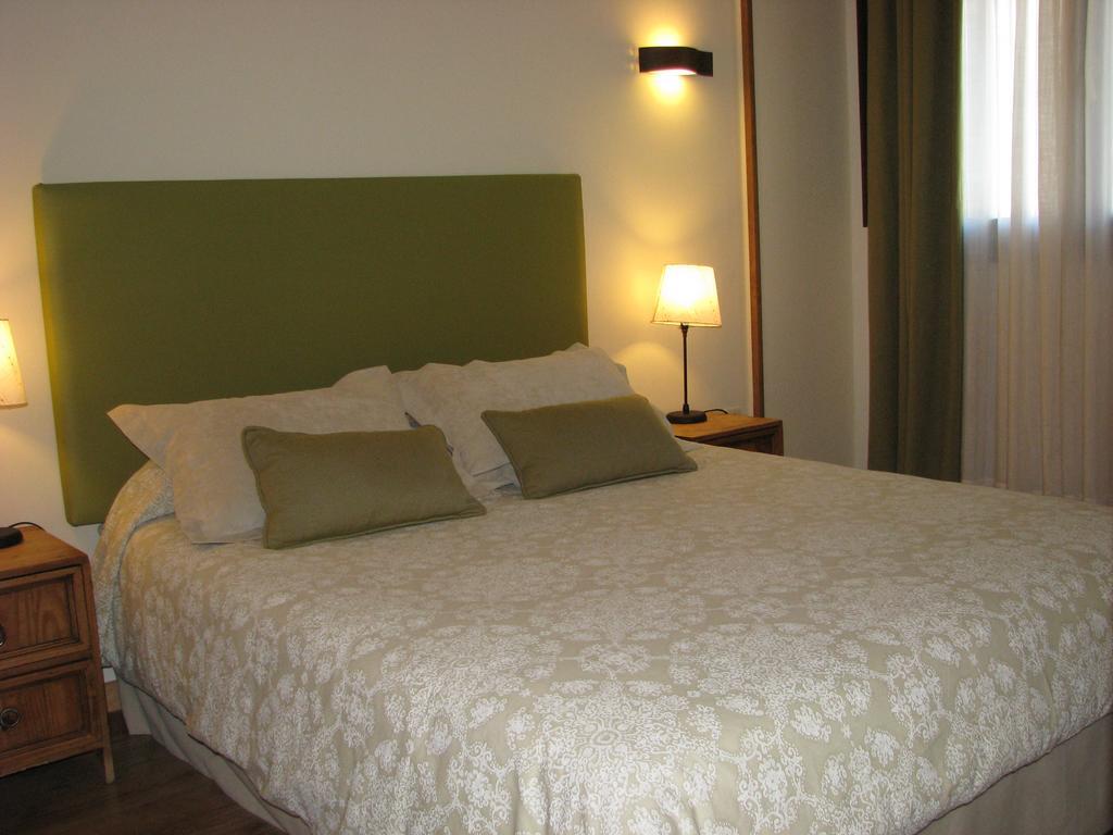 Aparthotel Sarrato サジェント・デ・ガジェゴ エクステリア 写真